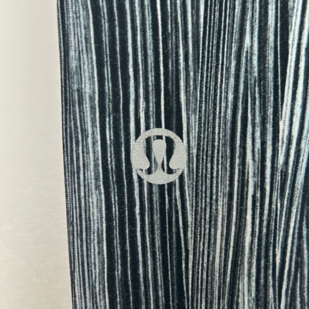 Lululemon Tight Stuff II Leggings Yoga Pants Low Tide Alpine White Black sz 6 - Picture 8 of 13